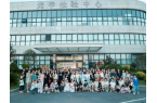 大V店妈妈团走进光学检验中心参观